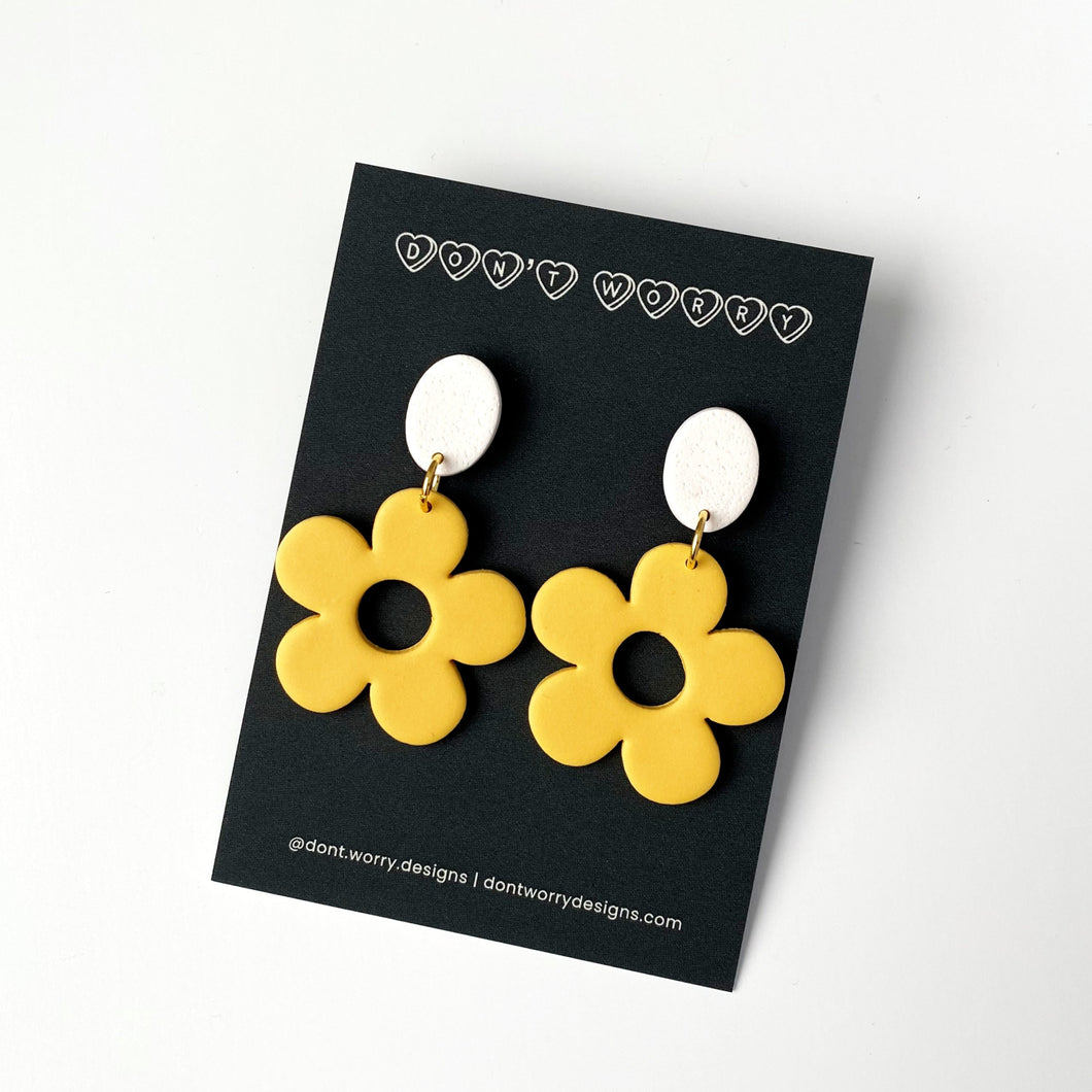 HOLLIS earrings in mustard