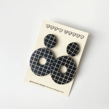 Load image into Gallery viewer, LOLA earrings in black and white plaid
