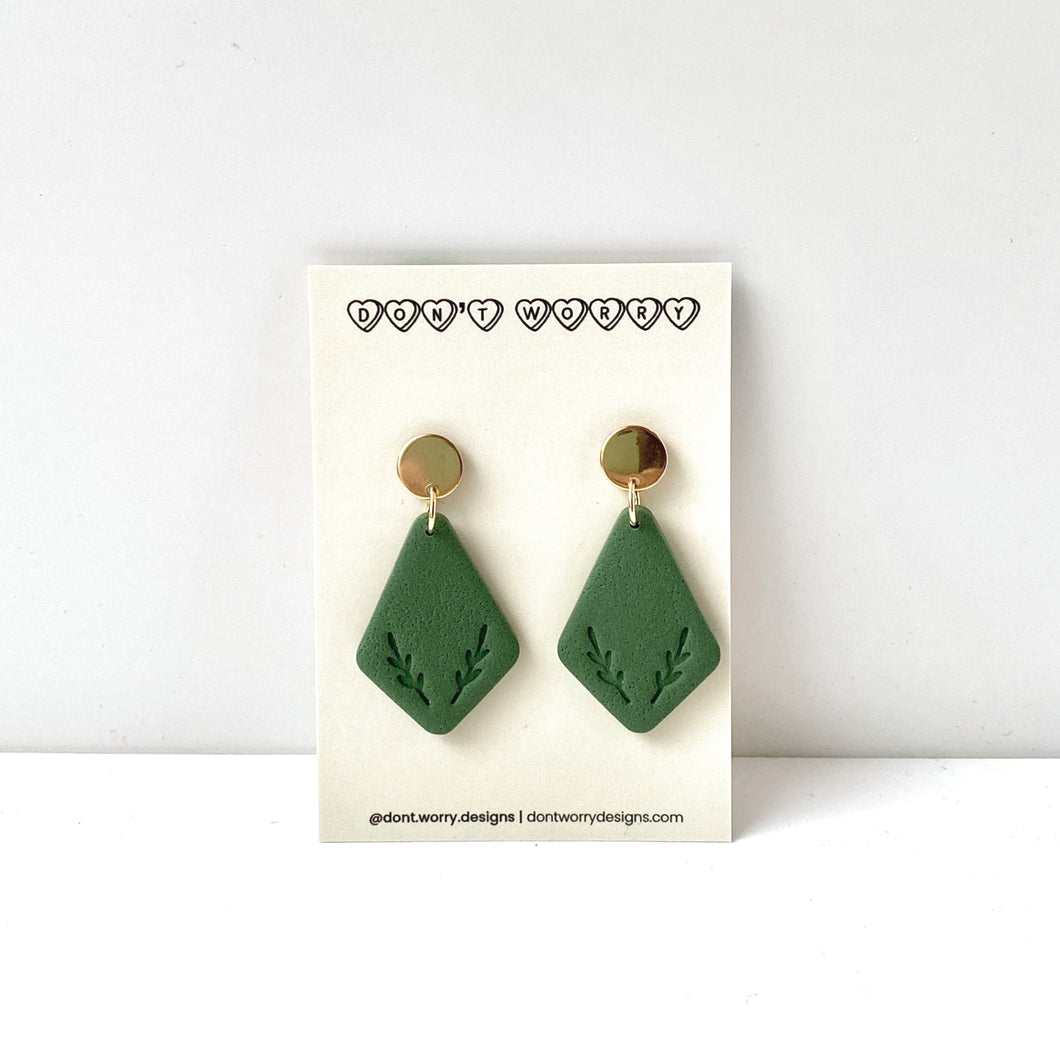 CLARA earrings in olive