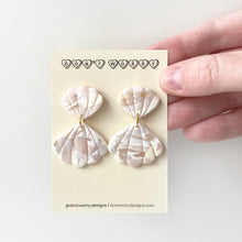 Load image into Gallery viewer, SHELLEY earrings

