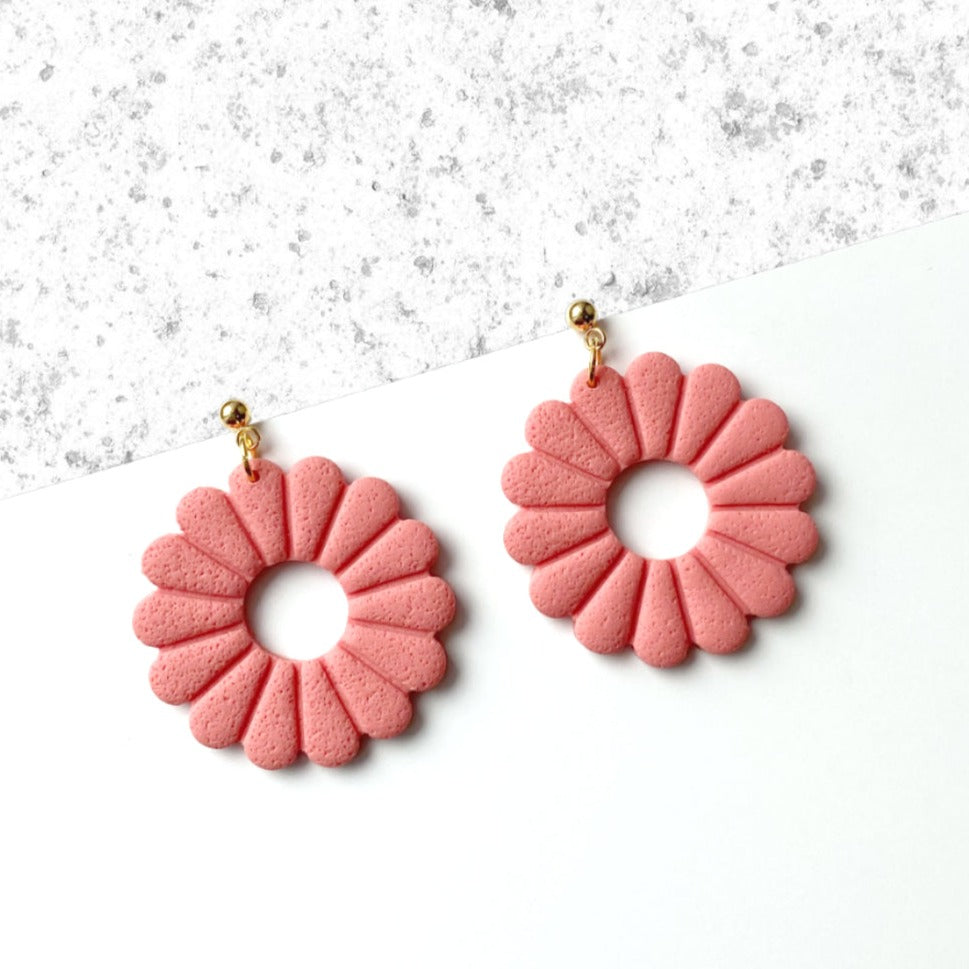 FLORA earrings in coral
