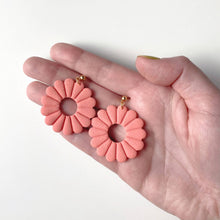 Load image into Gallery viewer, FLORA earrings in coral
