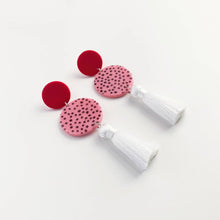 Load image into Gallery viewer, LEE earrings in red/pink
