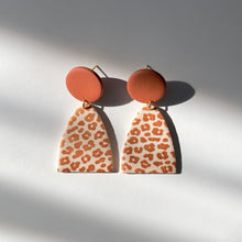 Load image into Gallery viewer, NORA earrings in leopard print
