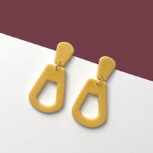 Load image into Gallery viewer, ROWAN earrings in mustard yellow
